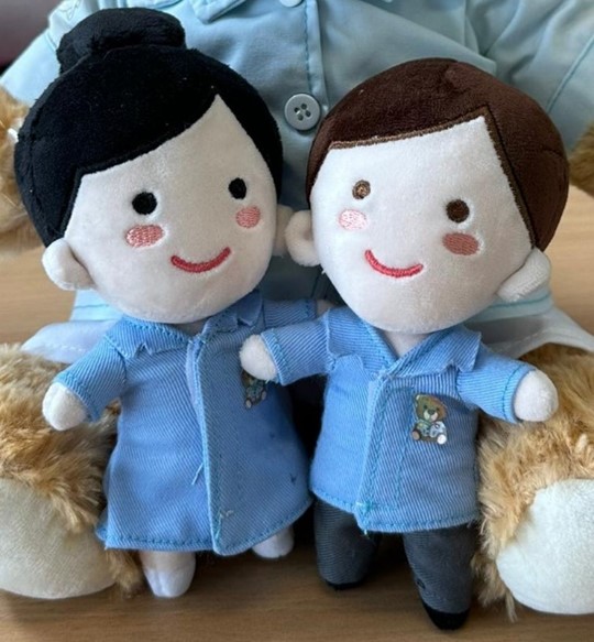 Doll - Jun & Chun